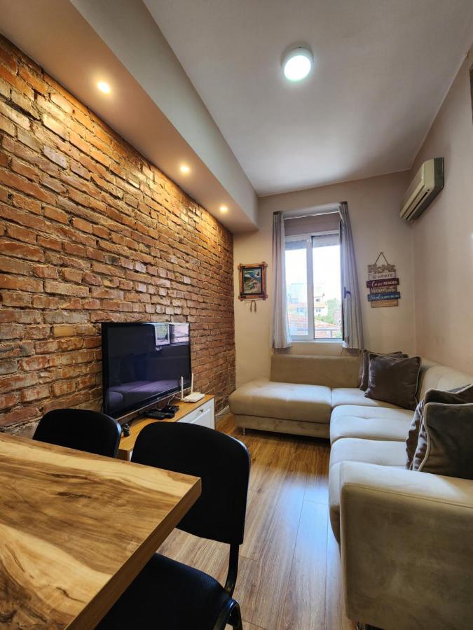 Appartamento Be My Guest Tirana Esterno foto
