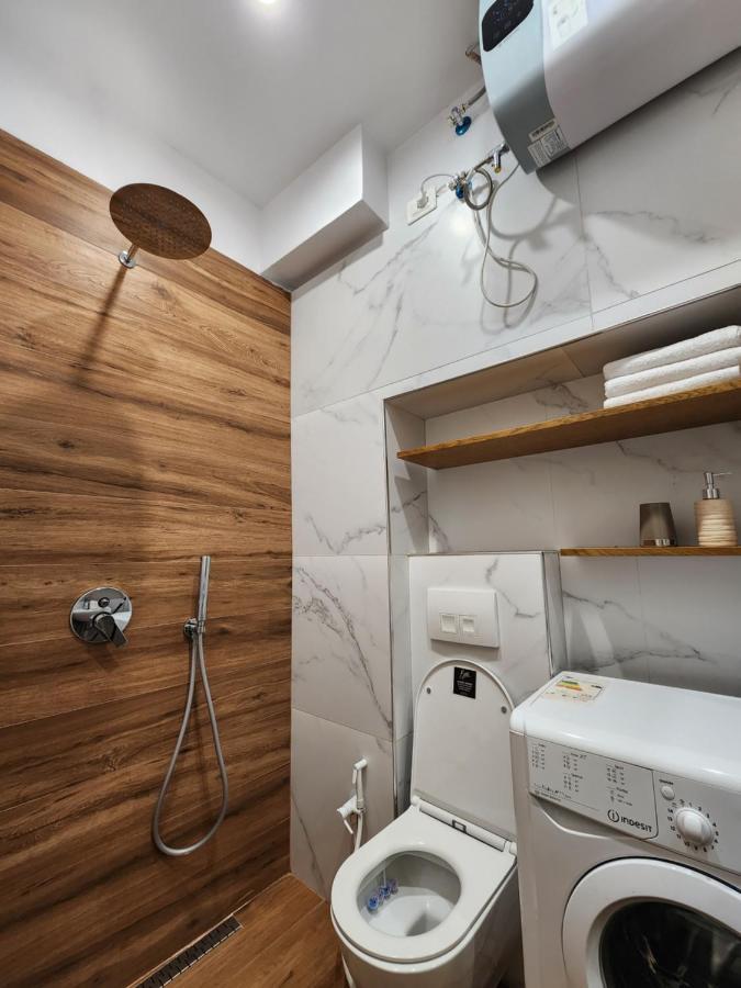 Appartamento Be My Guest Tirana Esterno foto